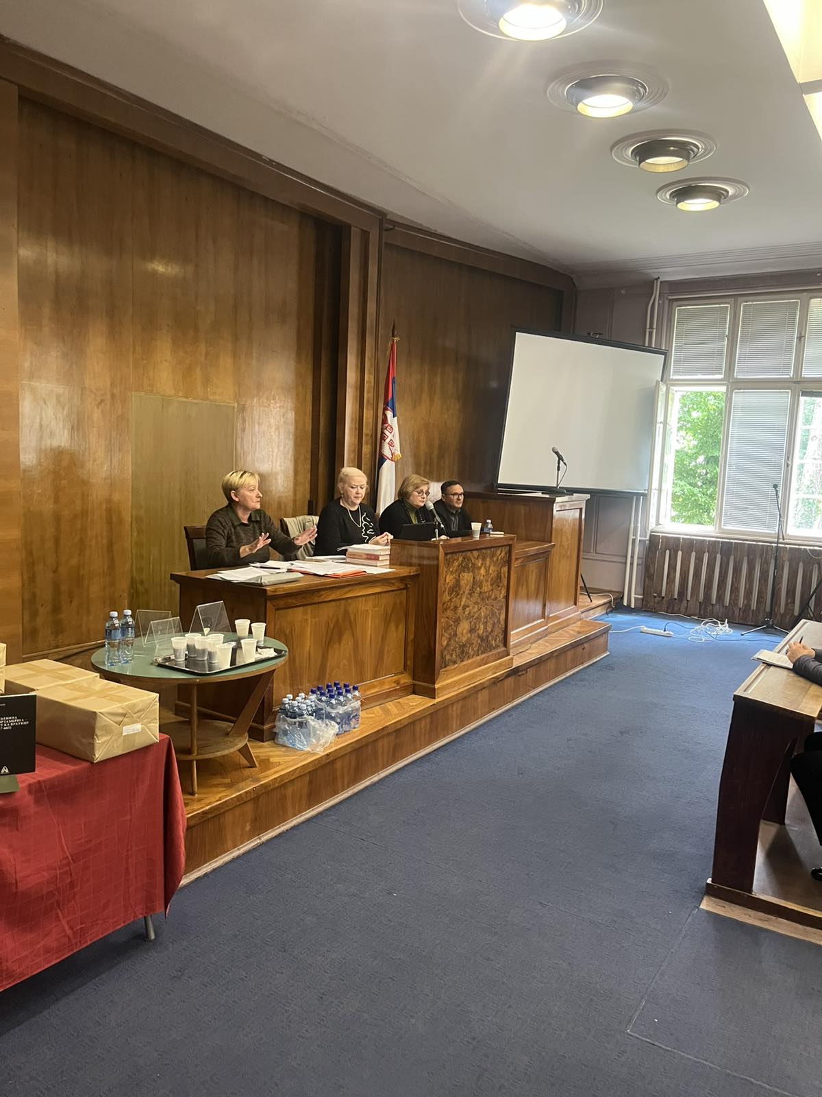 IMG 647bc9c4440fb536b07a3fc711b20600 V